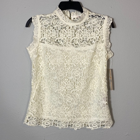 Nanette Lepore Knit Sleeveless Marshmallow Top - Picture 1 of 9
